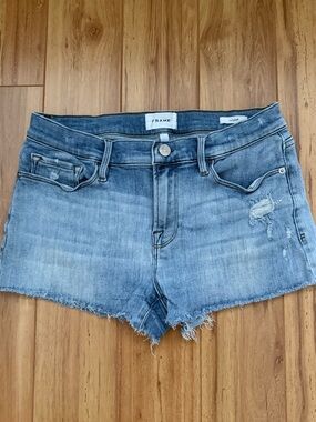 FRAME Le Cutoff Denim Shorts 28